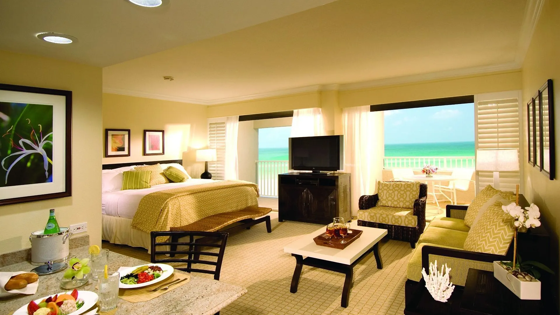 Resort At Longboat Key Club 4*,
